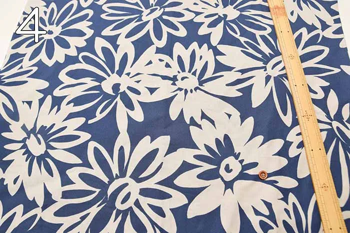 Cotton Scare Printed Fabric Bicolor Chic Flower