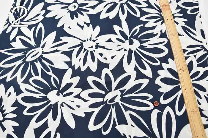 Cotton Scare Printed Fabric Bicolor Chic Flower