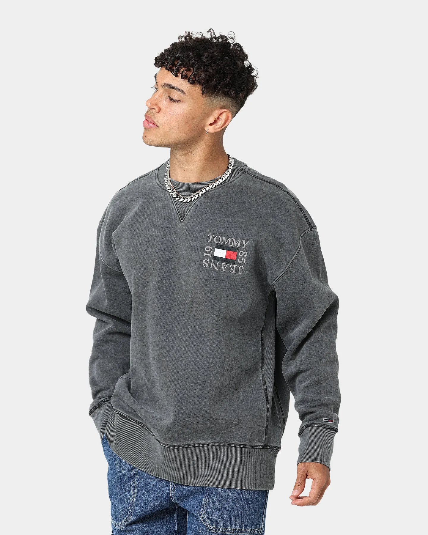 Tommy Jeans Timeless Tommy Box Crewneck Black